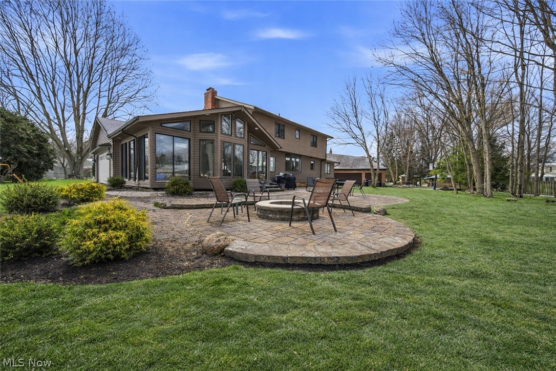 424 Locklie Drive Highland Heights OH 44143