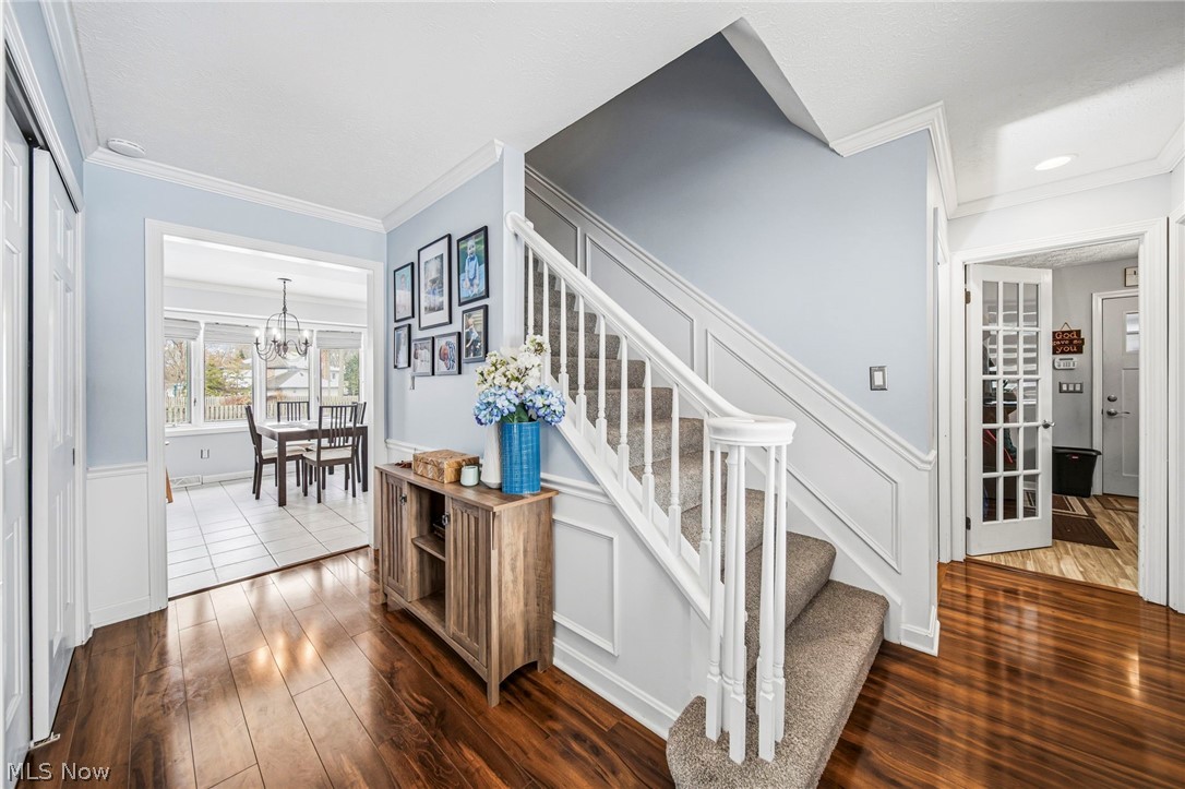 424 Locklie Drive Highland Heights OH 44143