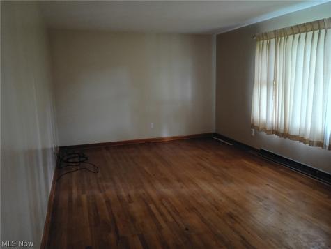 2435 Ravenna Avenue East Canton OH 44730