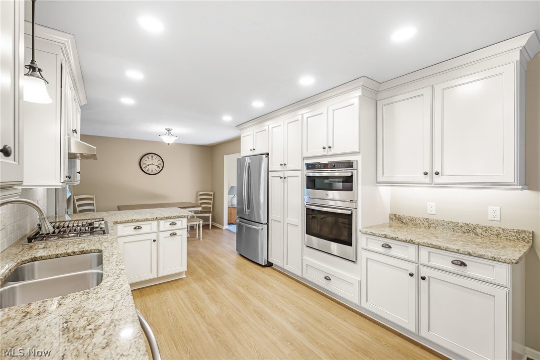 1112 Ledgebrook Drive Tallmadge OH 44278
