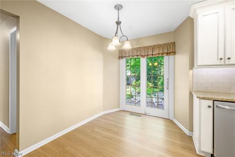 1112 Ledgebrook Drive Tallmadge OH 44278