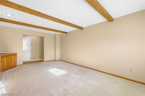 1112 Ledgebrook Drive Tallmadge OH 44278