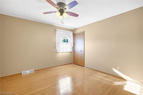 1112 Ledgebrook Drive Tallmadge OH 44278