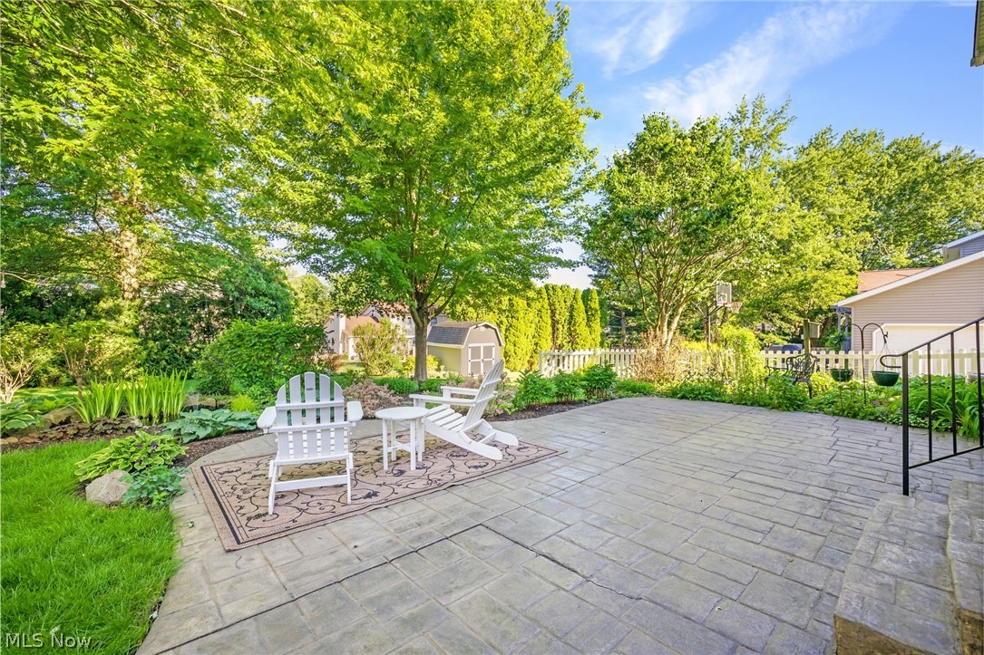 1112 Ledgebrook Drive Tallmadge OH 44278
