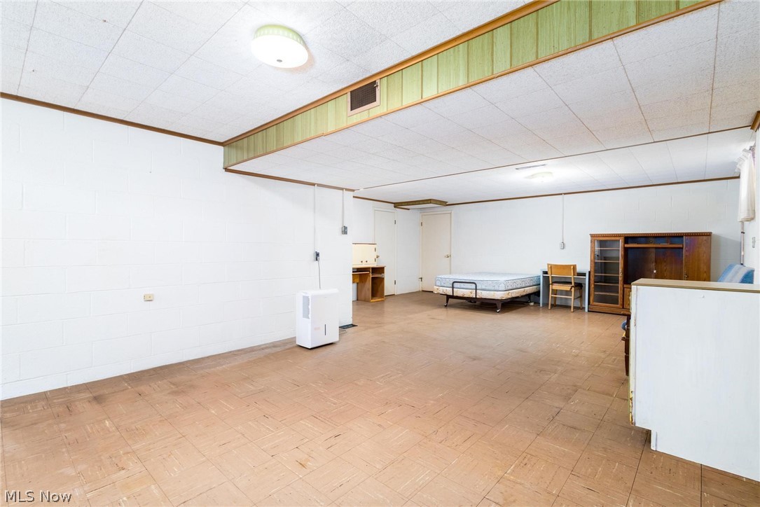 2081 Eve Drive Steubenville OH 43952