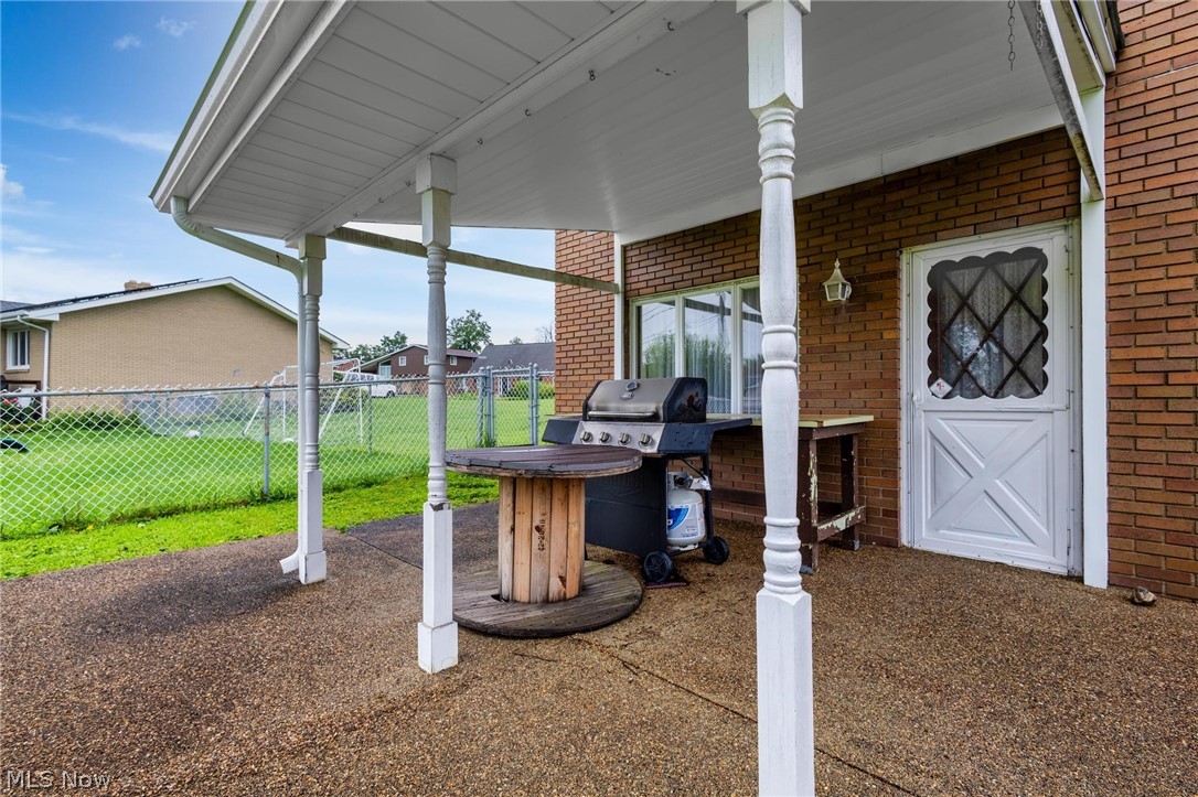 2081 Eve Drive Steubenville OH 43952