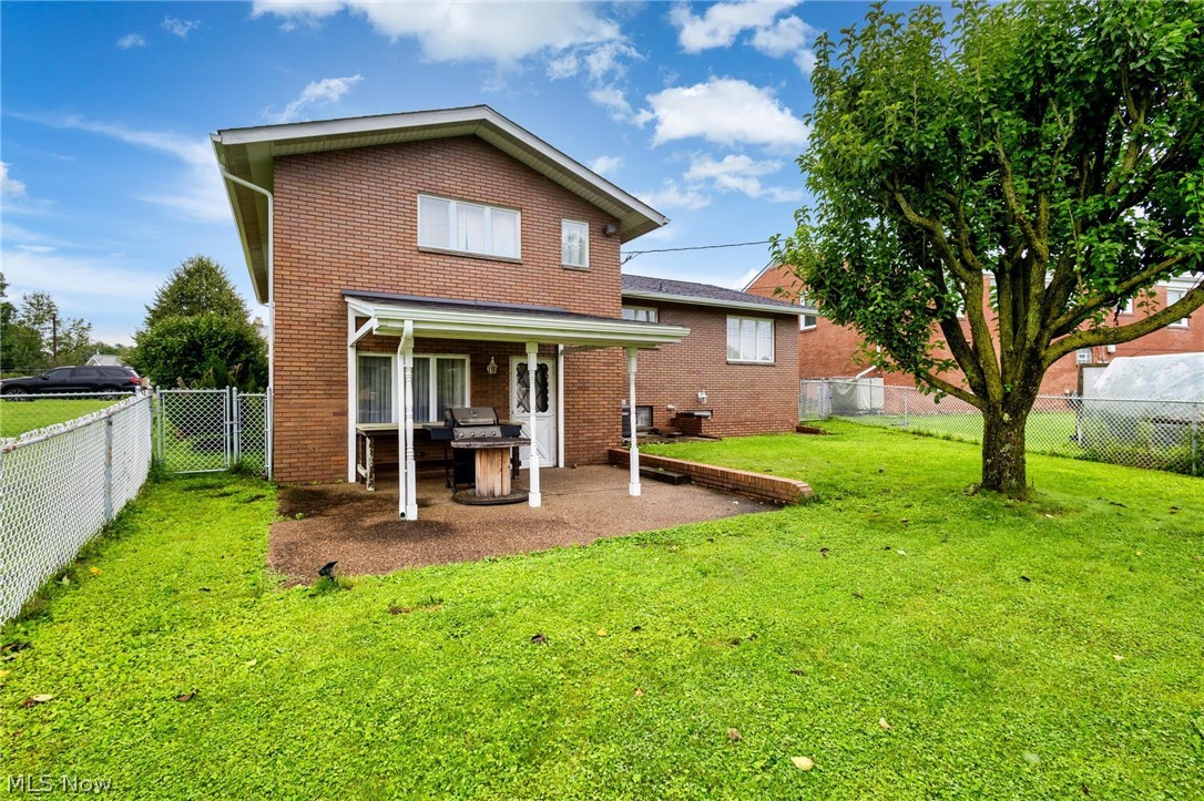 2081 Eve Drive Steubenville OH 43952
