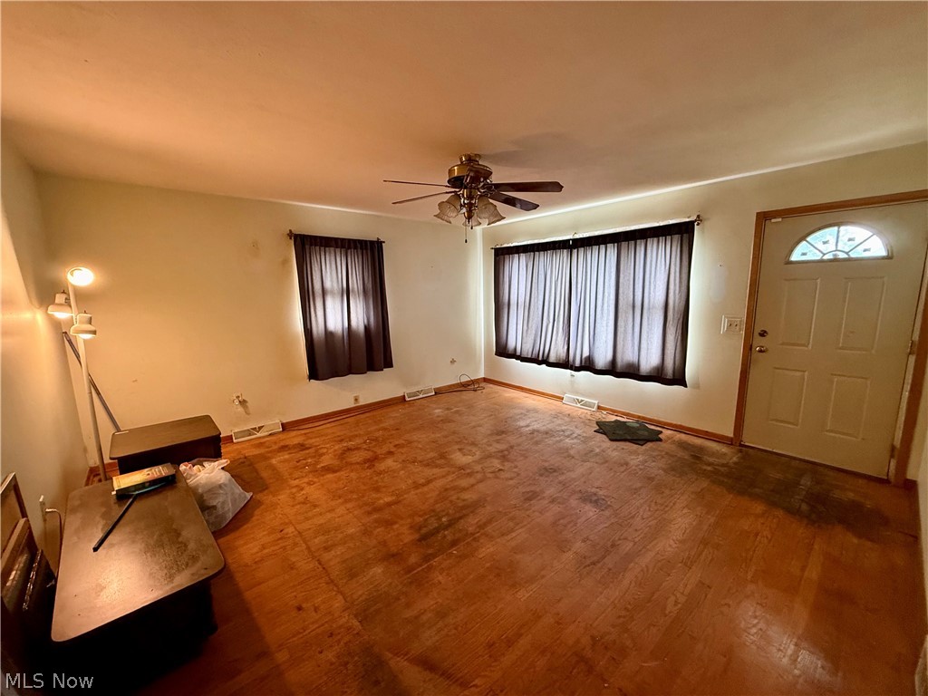 327 Franklin Avenue Elyria OH 44035