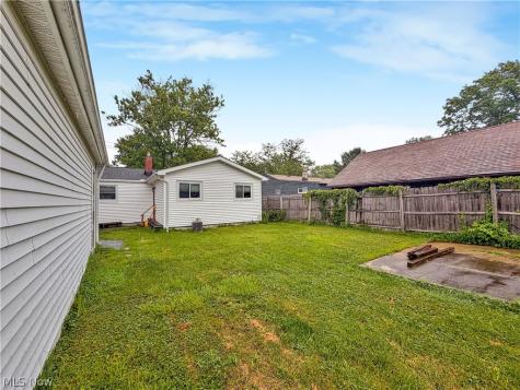 34502 Beach Park Drive Eastlake OH 44095