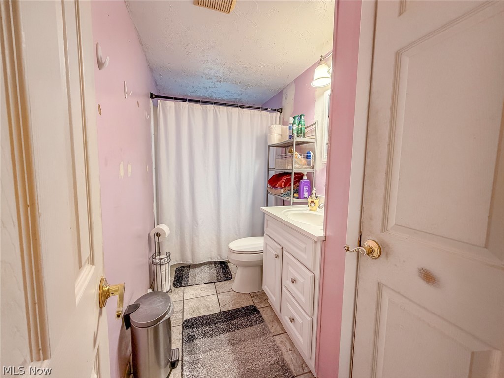 34502 Beach Park Drive Eastlake OH 44095