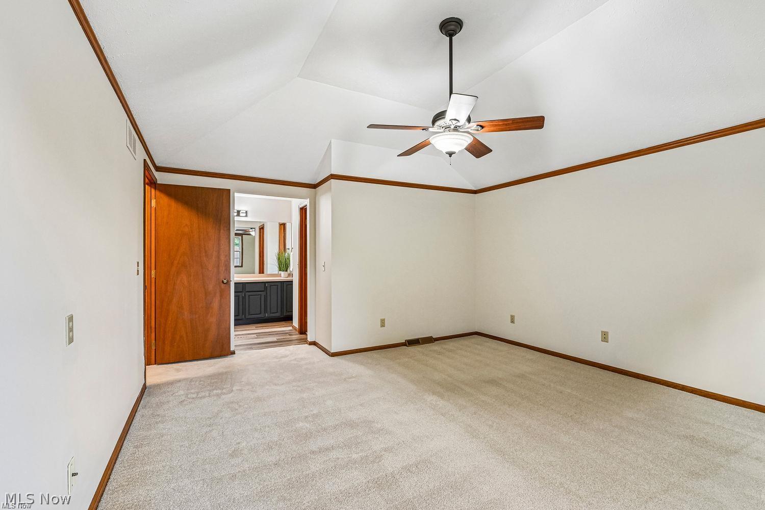 17716 Plymouth Row Strongsville OH 44136