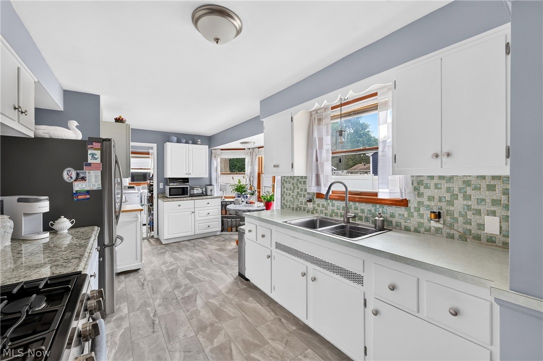 24301 Smith Avenue Westlake OH 44145