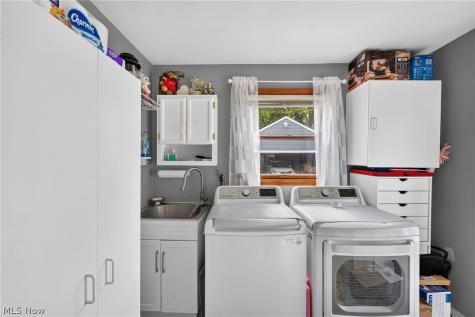 24301 Smith Avenue Westlake OH 44145