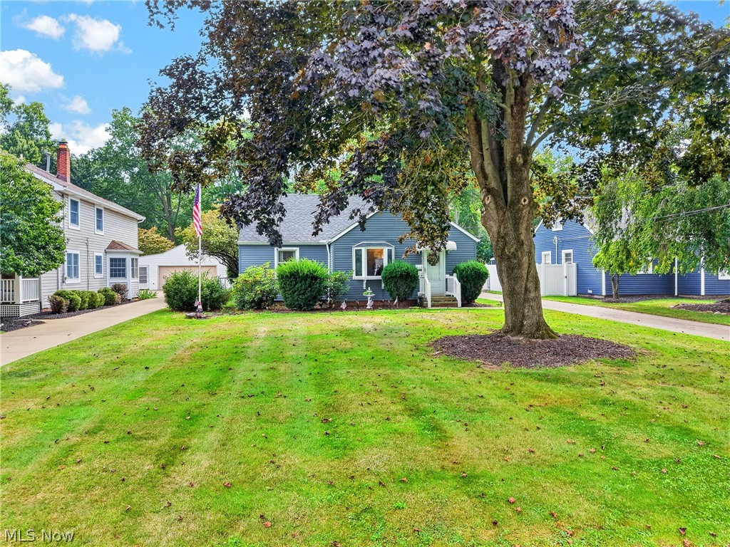 24301 Smith Avenue Westlake OH 44145