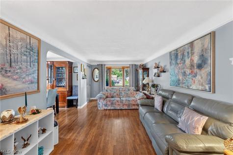 24301 Smith Avenue Westlake OH 44145