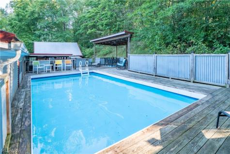 7663 Hudson Drive SW Navarre OH 44662
