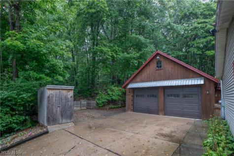 7663 Hudson Drive SW Navarre OH 44662