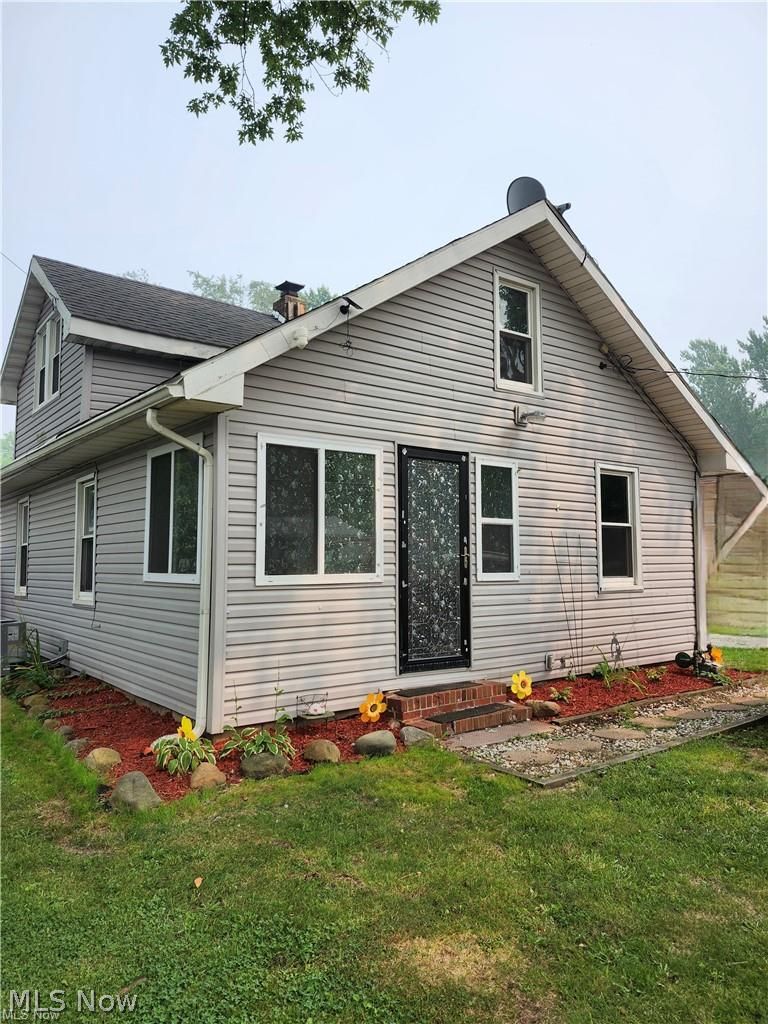 493 Howard Avenue Akron OH 44312