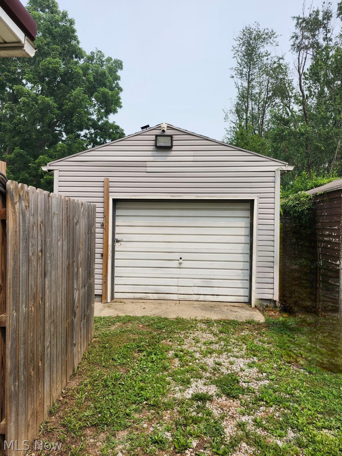 493 Howard Avenue Akron OH 44312