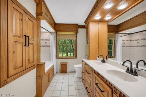 1070 Congress Lake Road Mogadore OH 44260