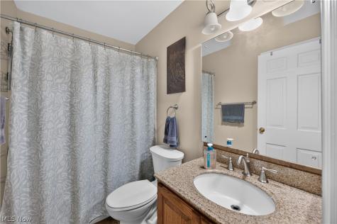 1443 Wilkshire Circle SW North Canton OH 44720