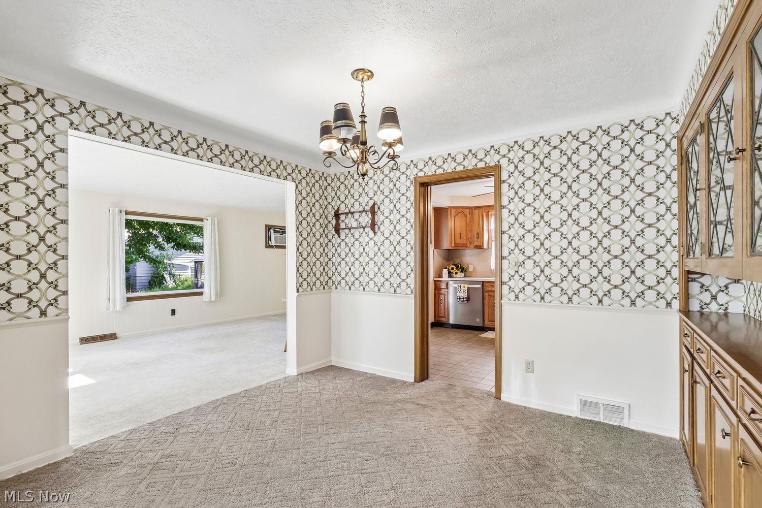 10270 Greenheath Drive Parma Heights OH 44130