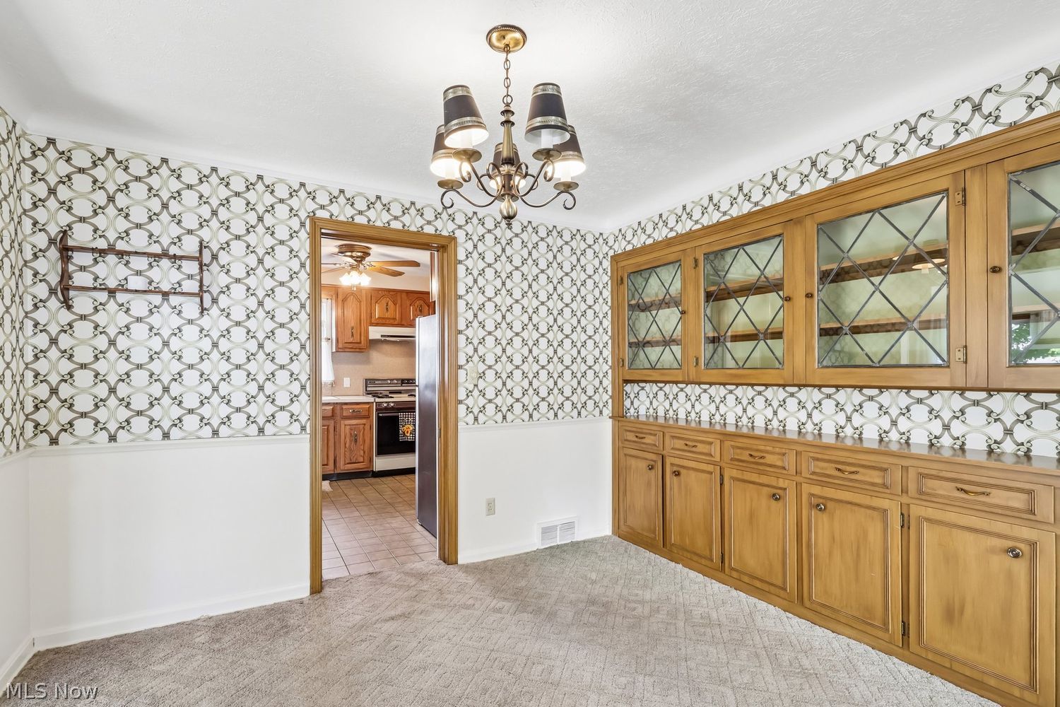 10270 Greenheath Drive Parma Heights OH 44130