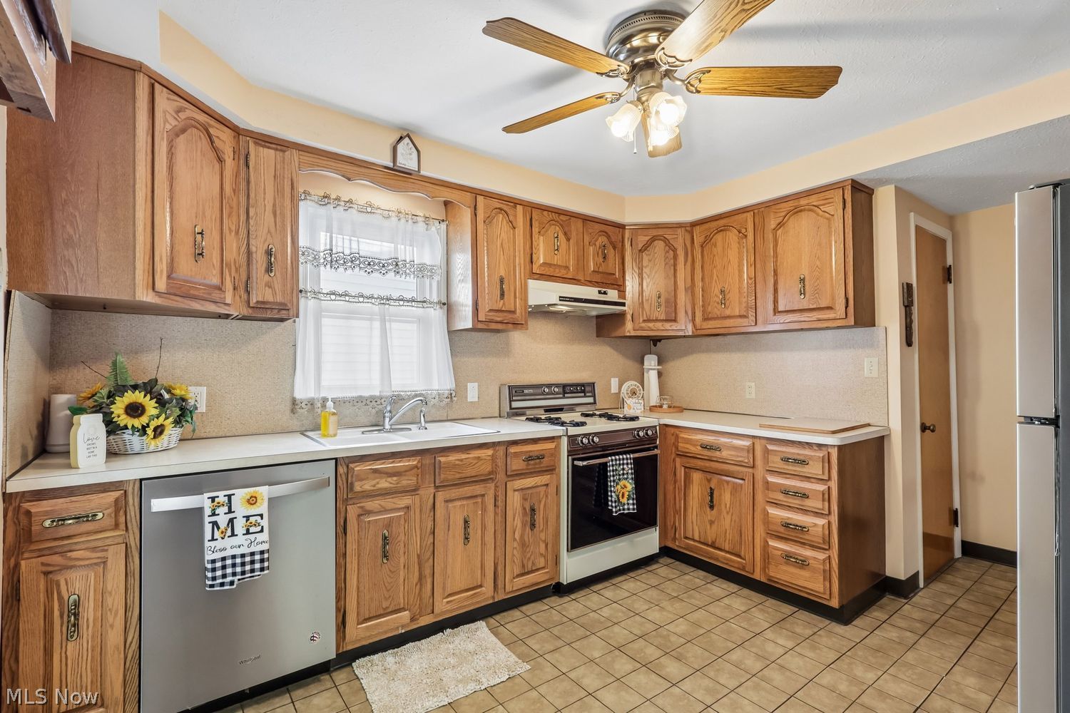 10270 Greenheath Drive Parma Heights OH 44130