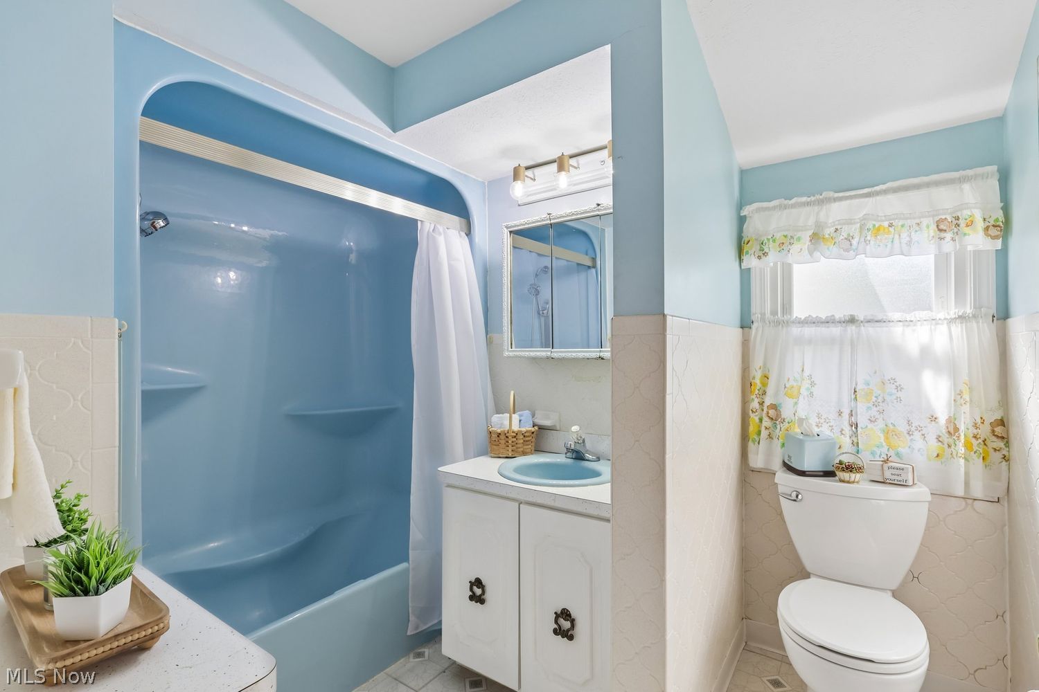 10270 Greenheath Drive Parma Heights OH 44130
