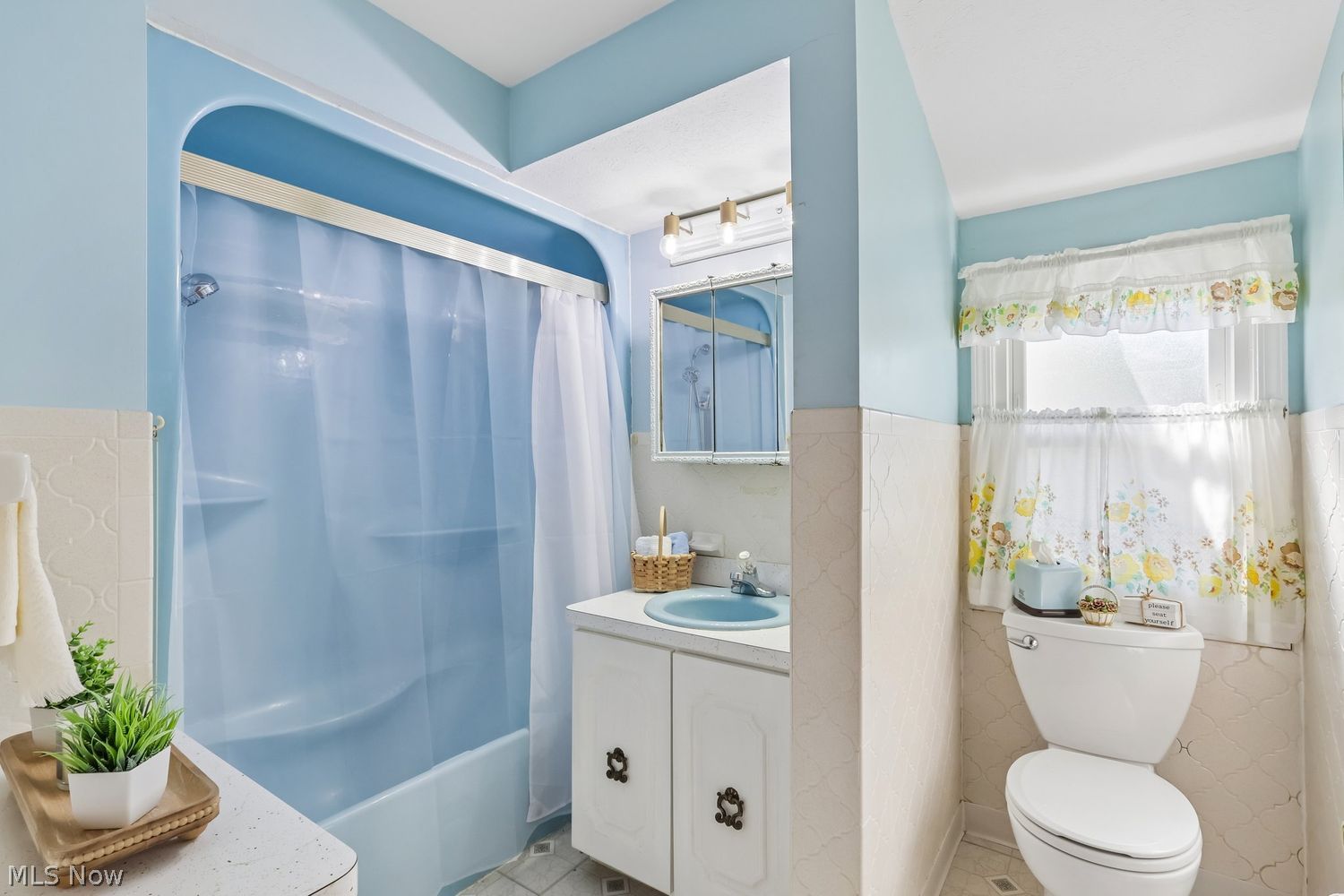 10270 Greenheath Drive Parma Heights OH 44130