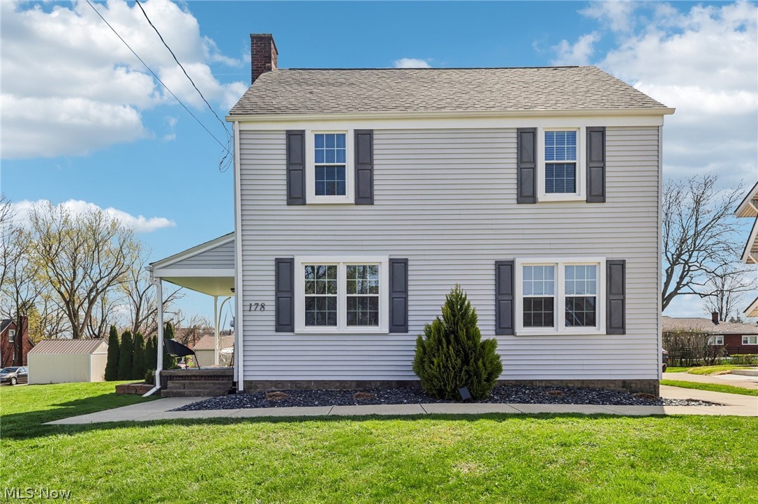 178 Como Street Struthers OH 44471