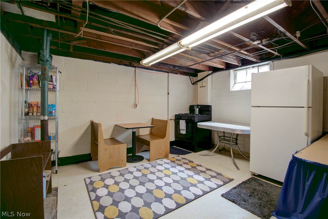 3301 Warren Road Cleveland OH 44111