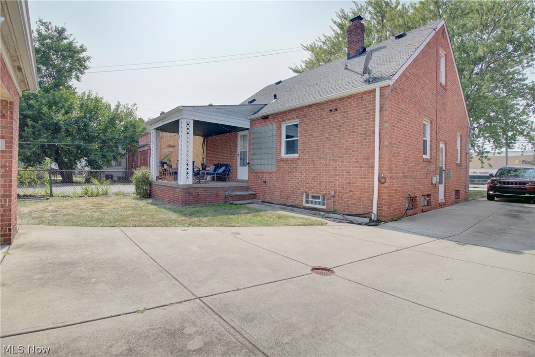 3301 Warren Road Cleveland OH 44111