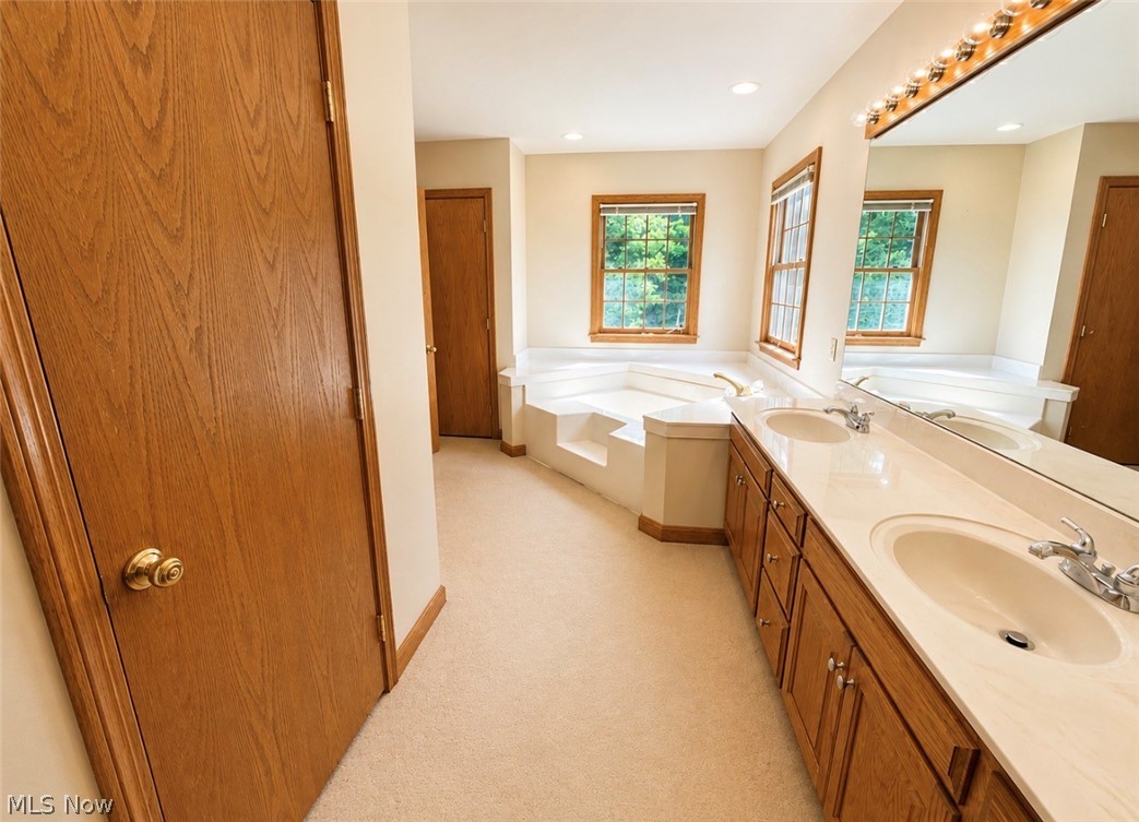 1760 Innisbrook Lane Zanesville OH 43701
