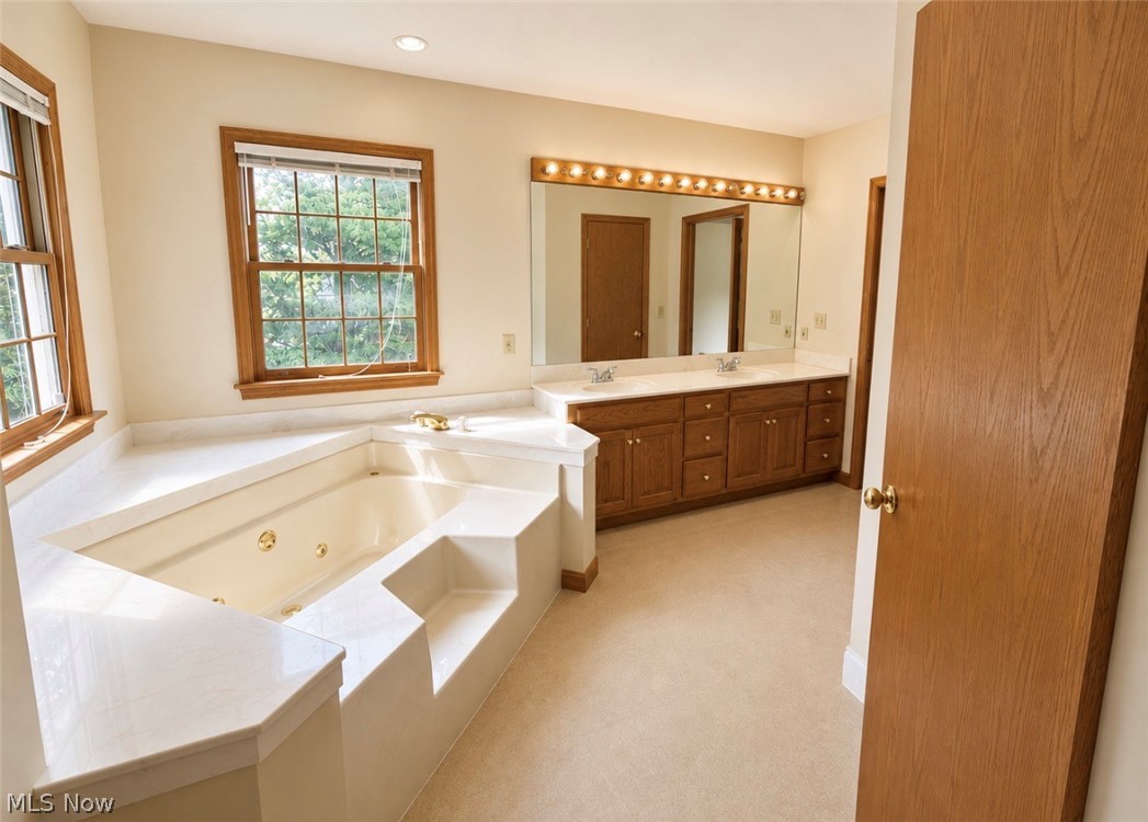 1760 Innisbrook Lane Zanesville OH 43701