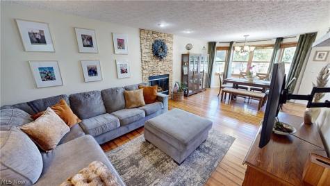 971 Fieldstone Drive Kent OH 44240