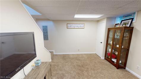 971 Fieldstone Drive Kent OH 44240