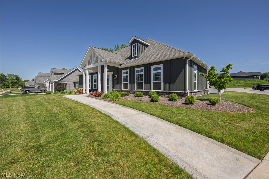 1970 Hawthorn Court North Canton OH 44720
