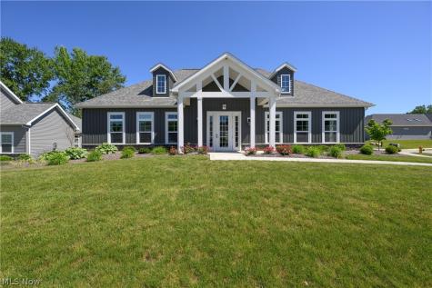 1970 Hawthorn Court North Canton OH 44720