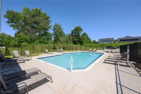 1970 Hawthorn Court North Canton OH 44720