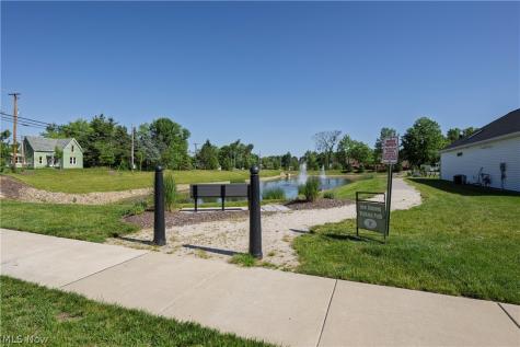 1970 Hawthorn Court North Canton OH 44720