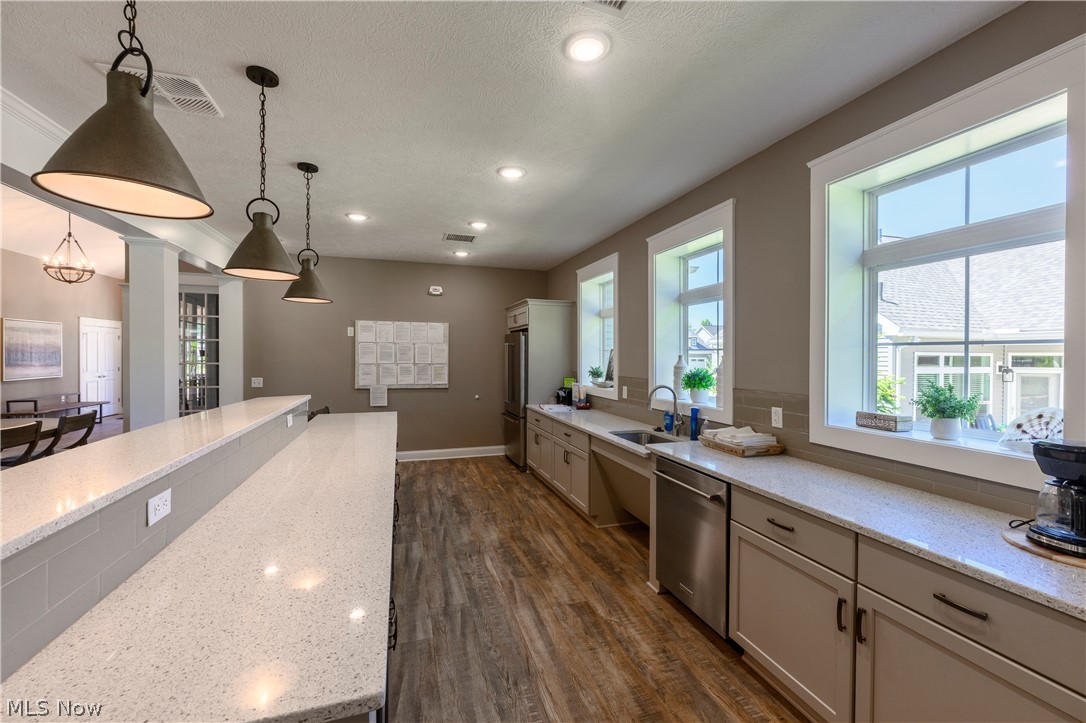 1970 Hawthorn Court North Canton OH 44720