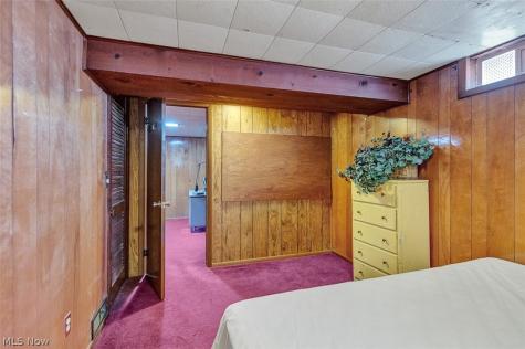 6330 Sandfield Drive Brook Park OH 44142