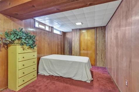 6330 Sandfield Drive Brook Park OH 44142