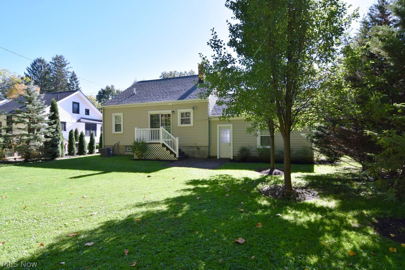 300 Miles Road Chagrin Falls OH 44022