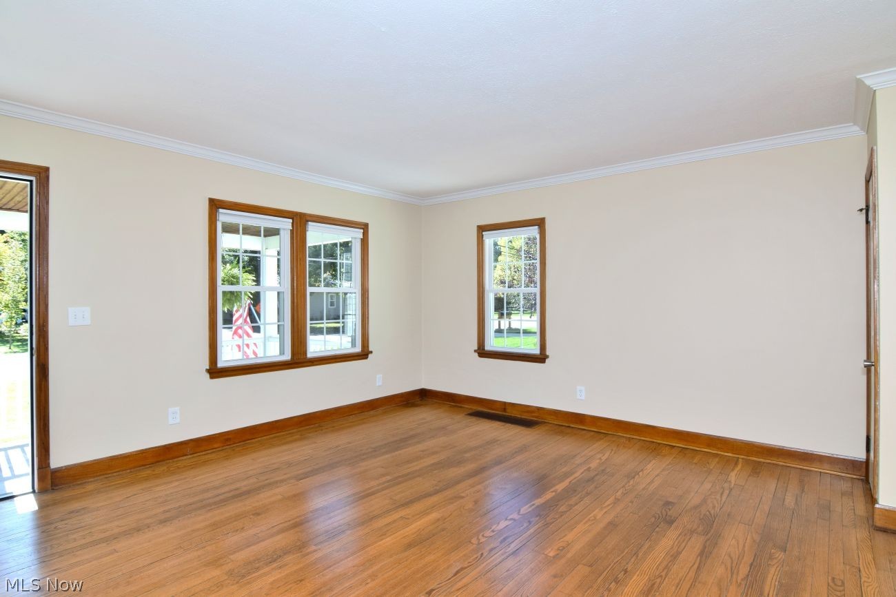 300 Miles Road Chagrin Falls OH 44022