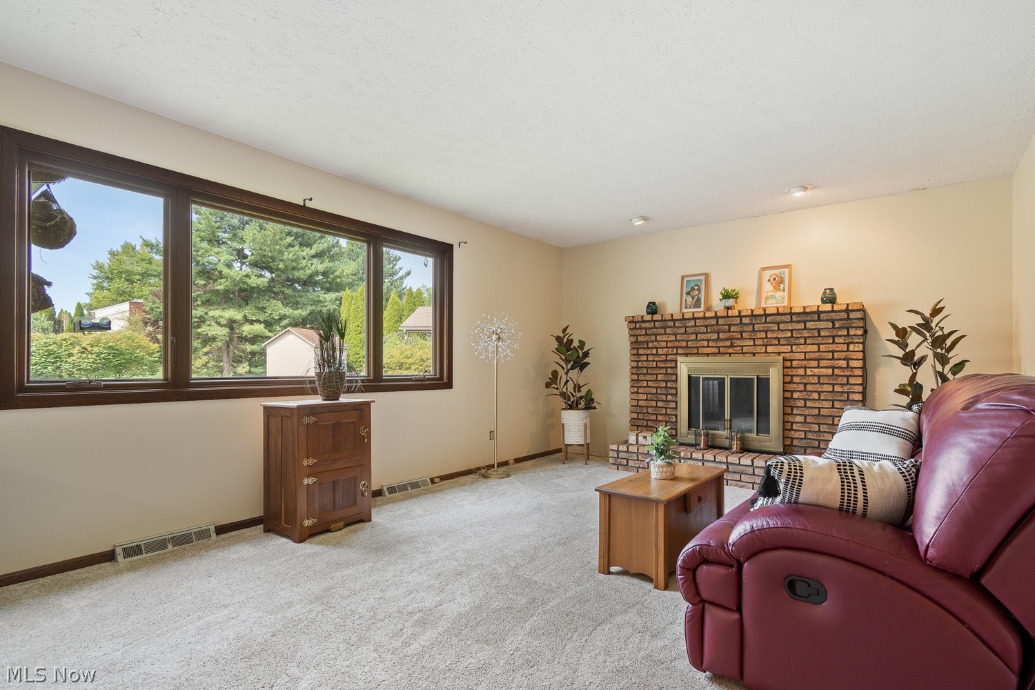 8825 Blitzen Road NW North Canton OH 44720
