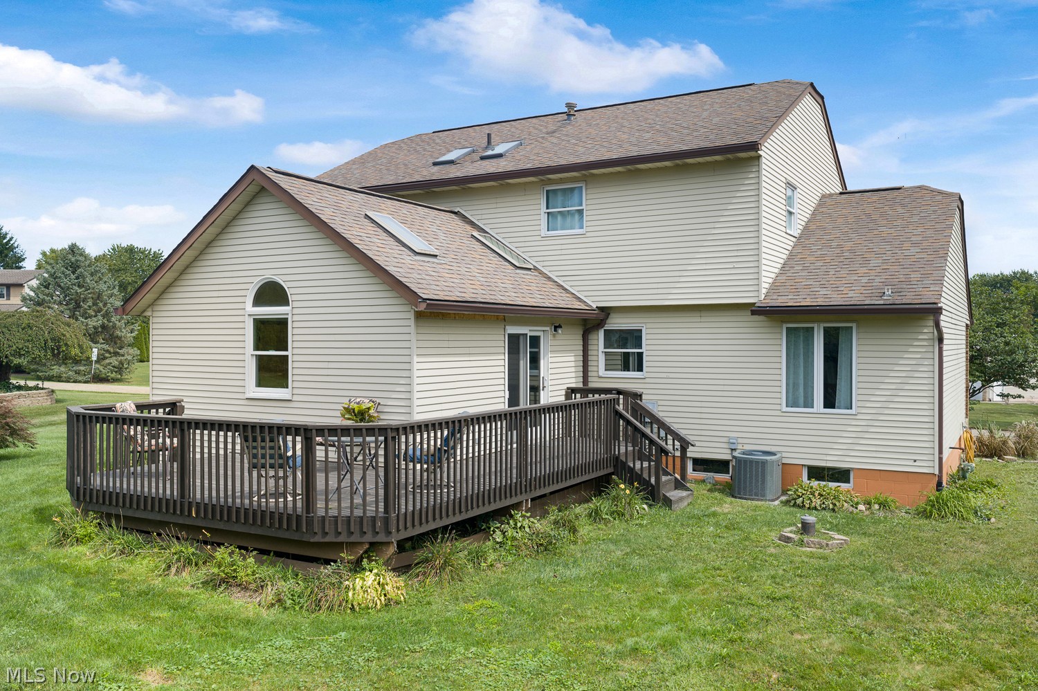 8825 Blitzen Road NW North Canton OH 44720