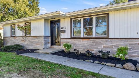 4273 Selkirk Avenue Youngstown OH 44511
