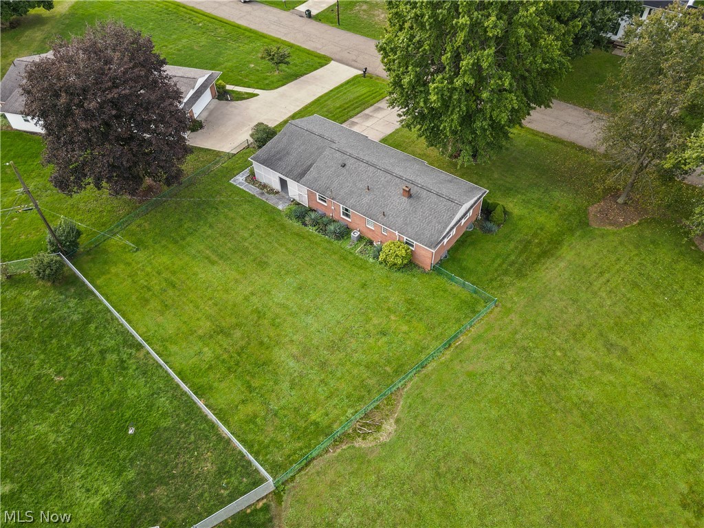 3724 Burrshire Drive NW Canton OH 44709